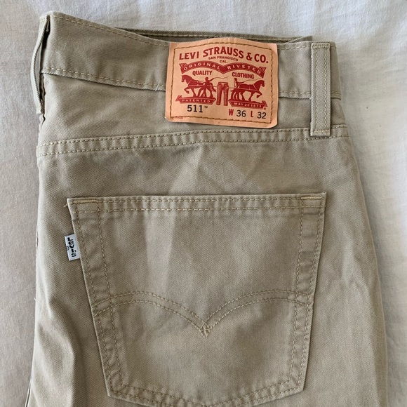 Men’s Levi’s Khakis 36/32 Slim - Picture 3 of 3
